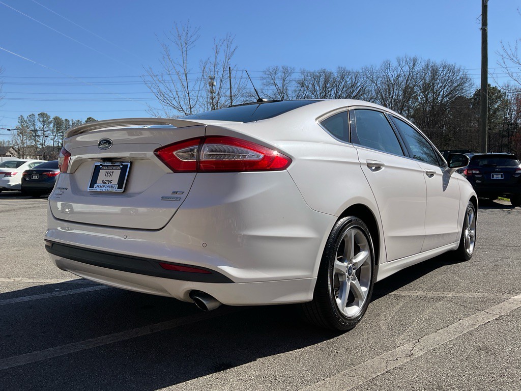 2013 Ford Fusion Image 5