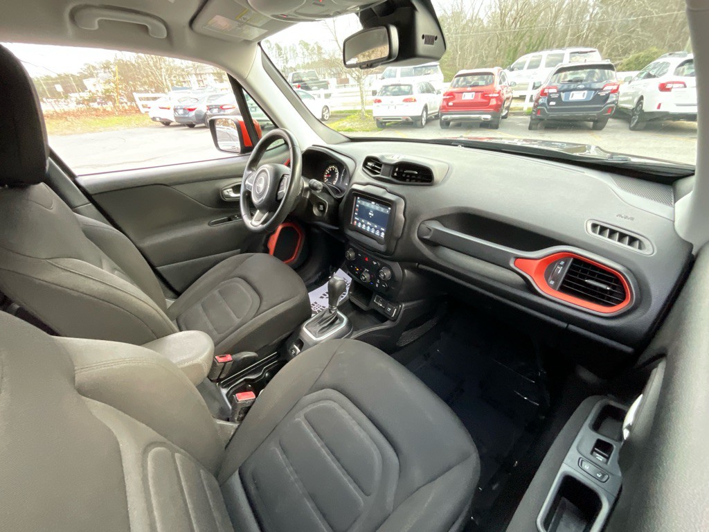 2020 Jeep Renegade Image 19