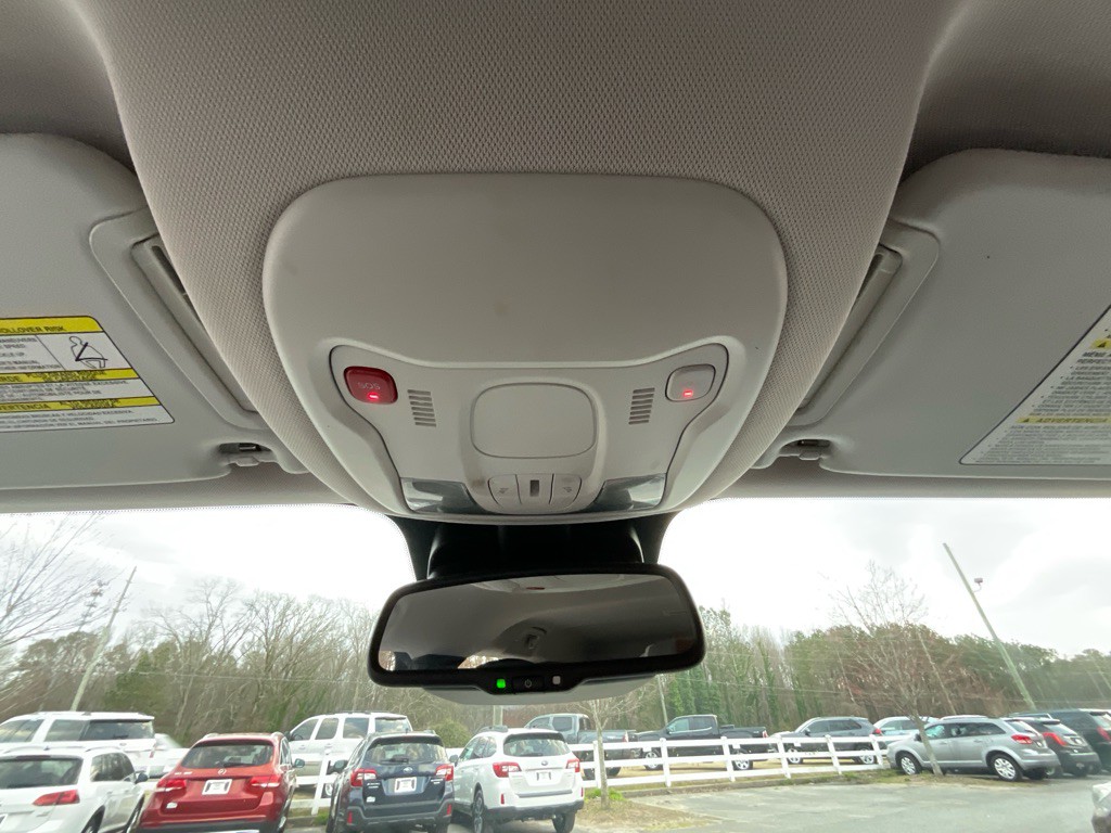 2020 Jeep Renegade Image 25