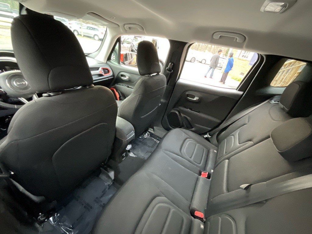 2020 Jeep Renegade Image 27