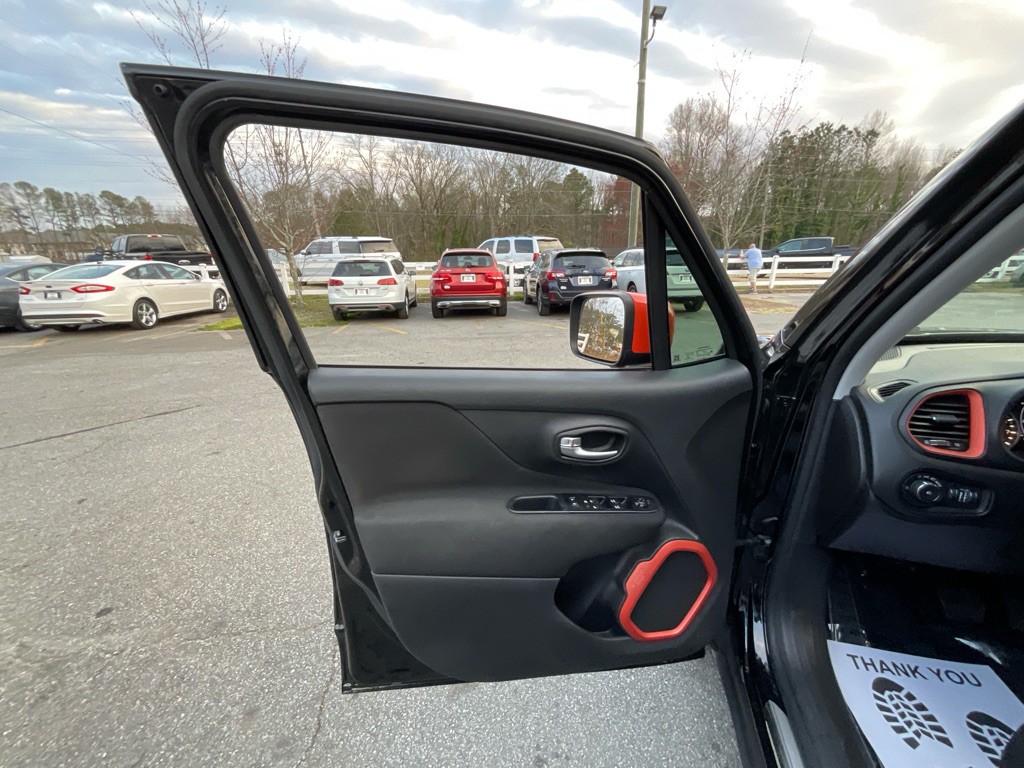 2020 Jeep Renegade Image 37