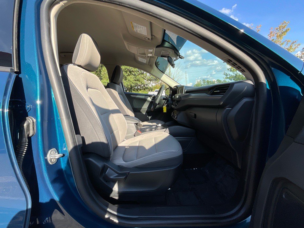 2020 Ford Escape Image 17