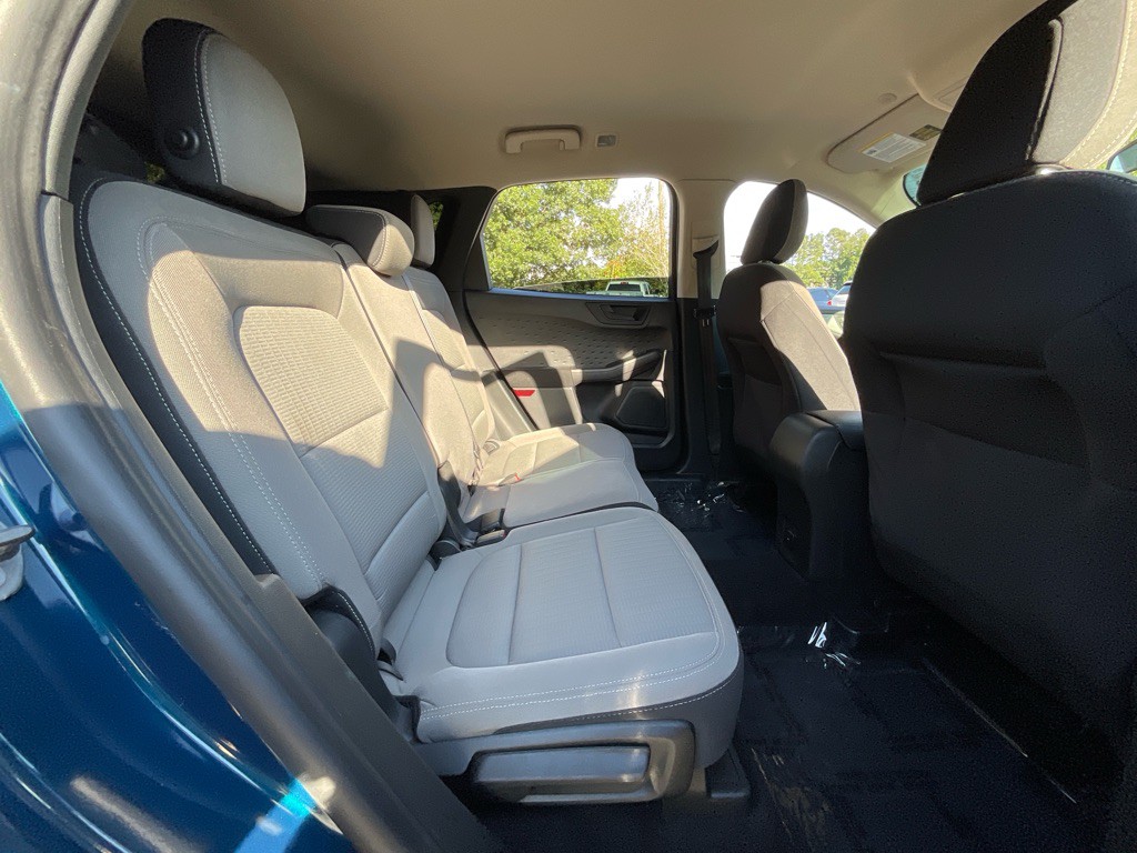2020 Ford Escape Image 29
