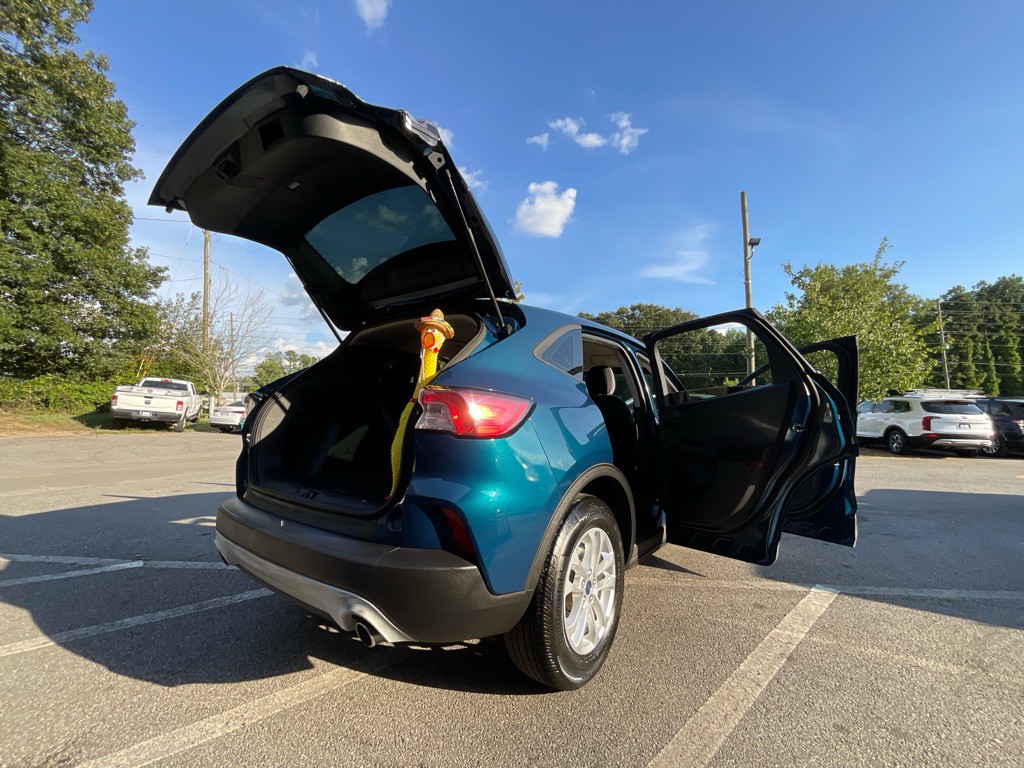 2020 Ford Escape Image 32