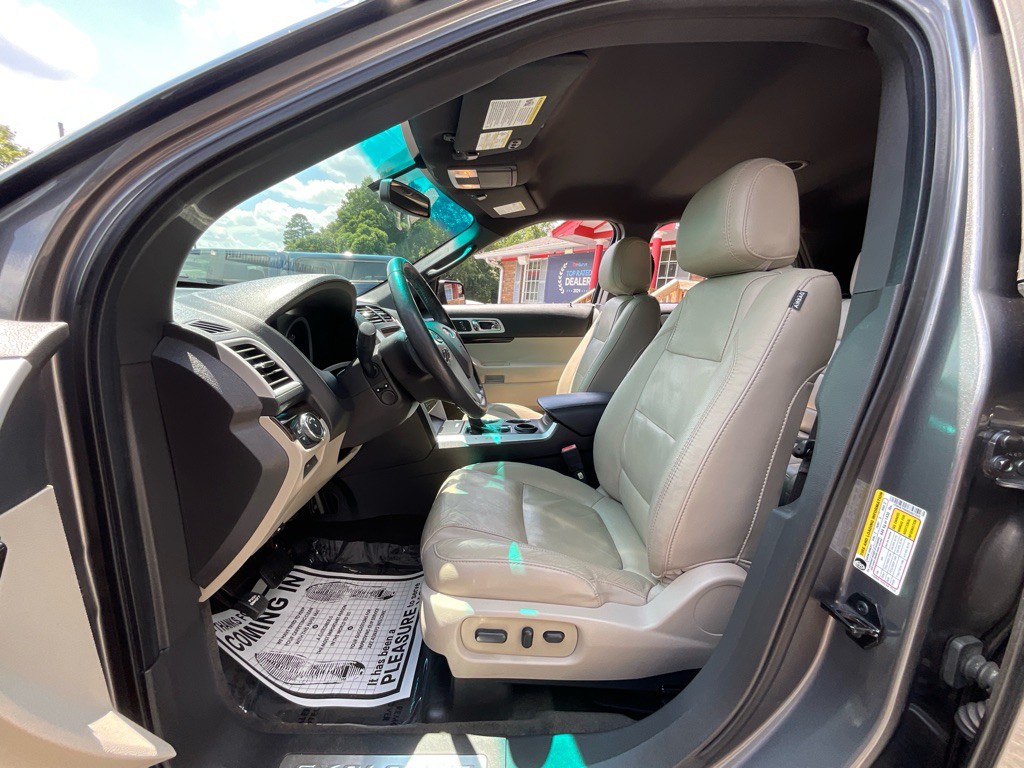 2014 Ford Explorer Image 14