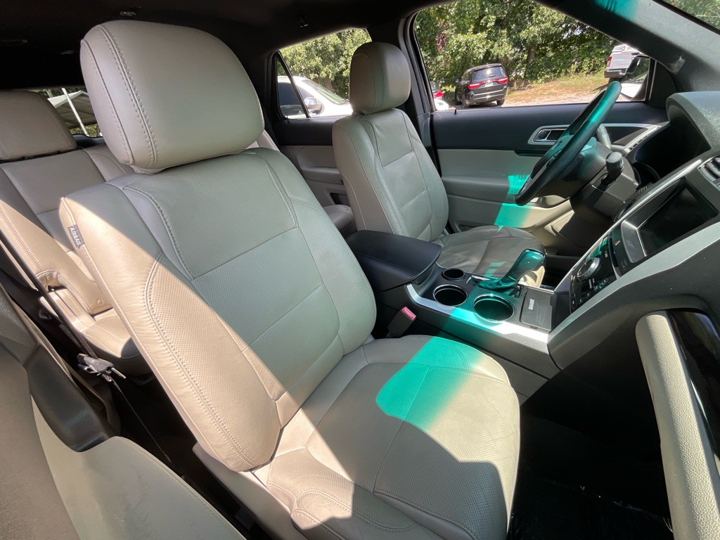 2014 Ford Explorer Image 19