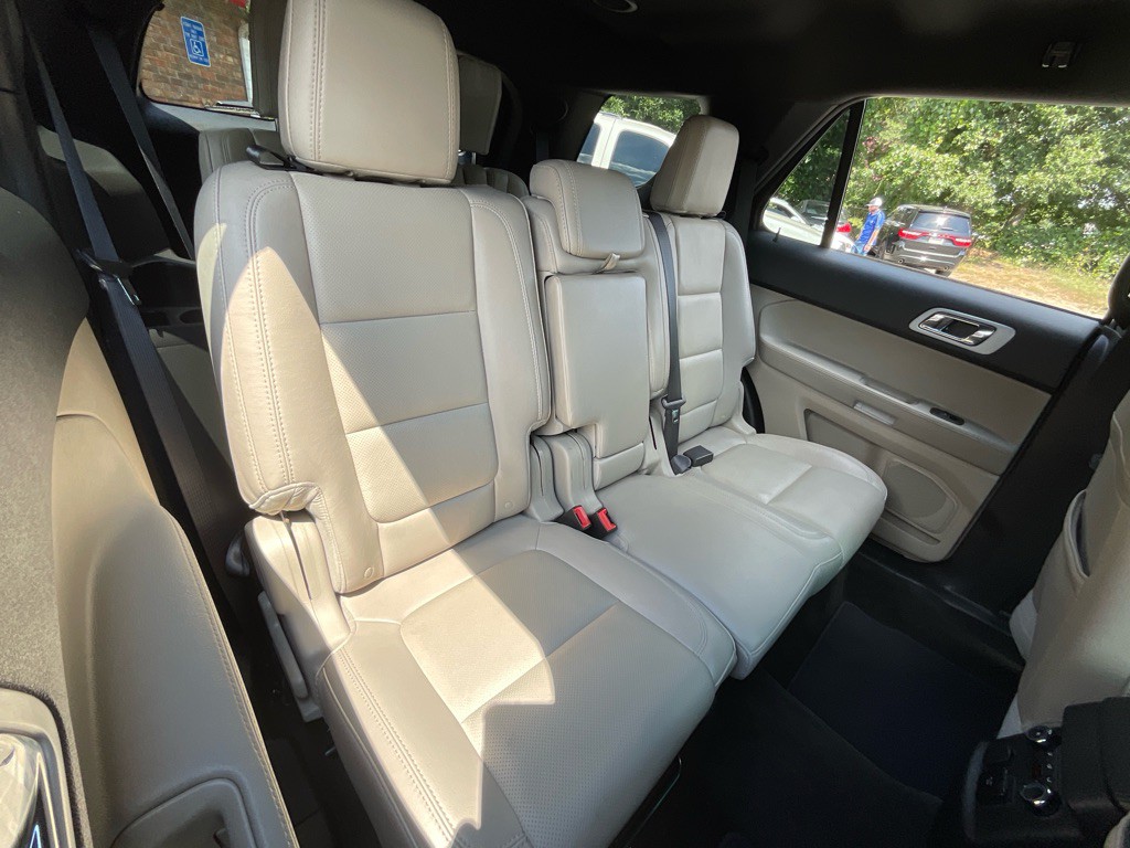 2014 Ford Explorer Image 33