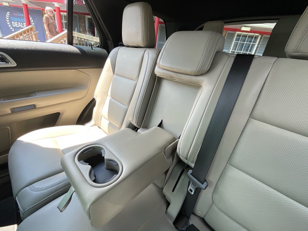 2014 Ford Explorer Image 34