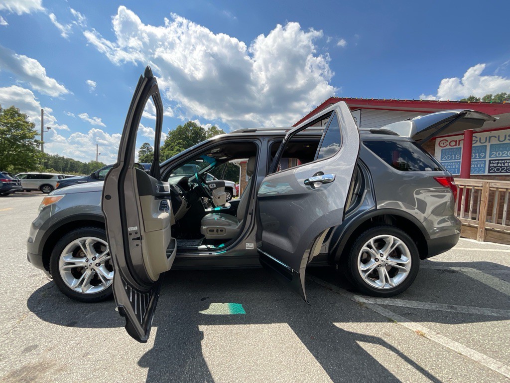 2014 Ford Explorer Image 38