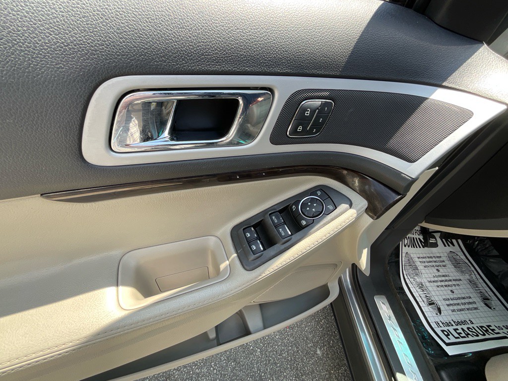 2014 Ford Explorer Image 45