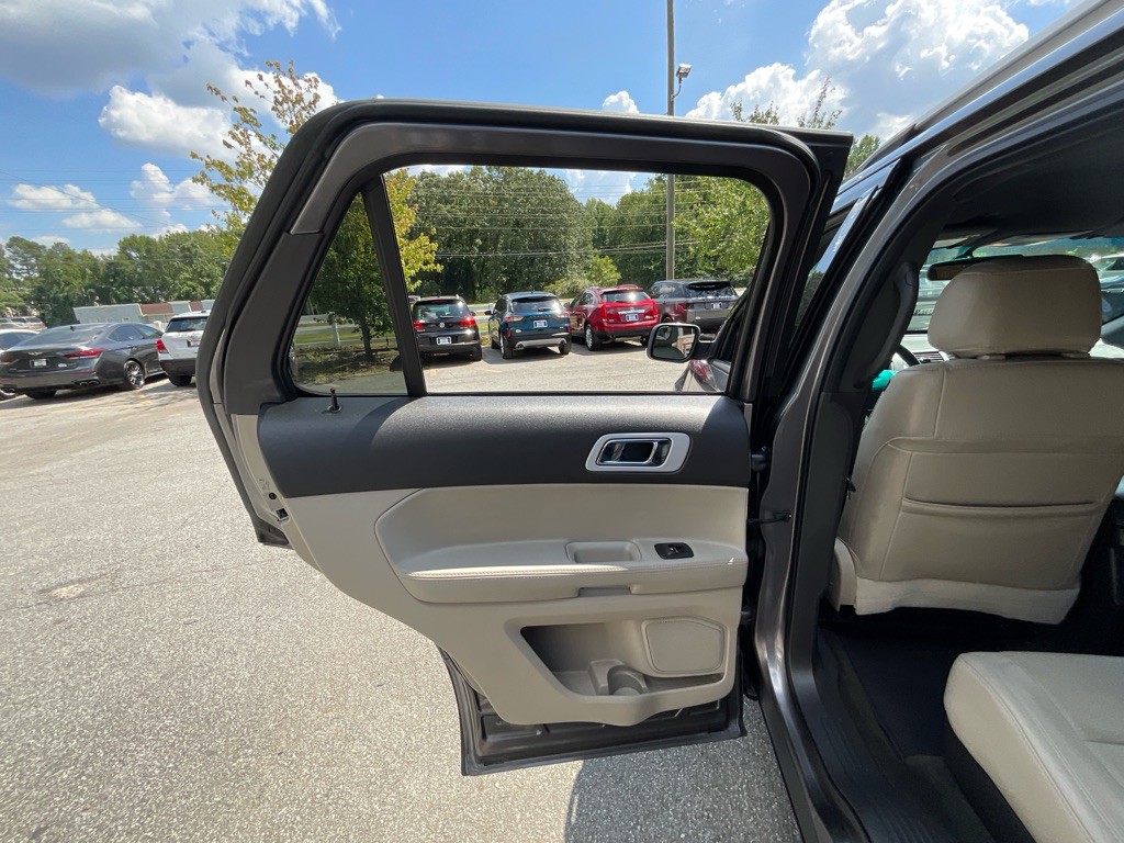 2014 Ford Explorer Image 47