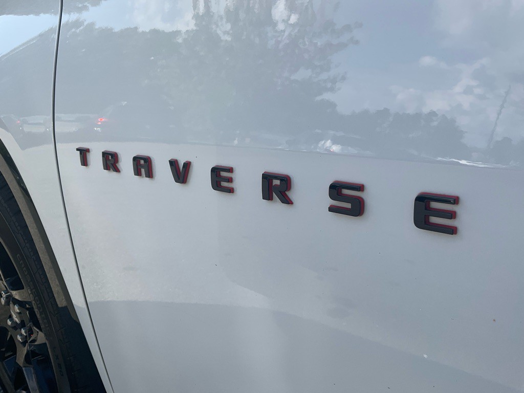 2019 Chevrolet Traverse Image 11