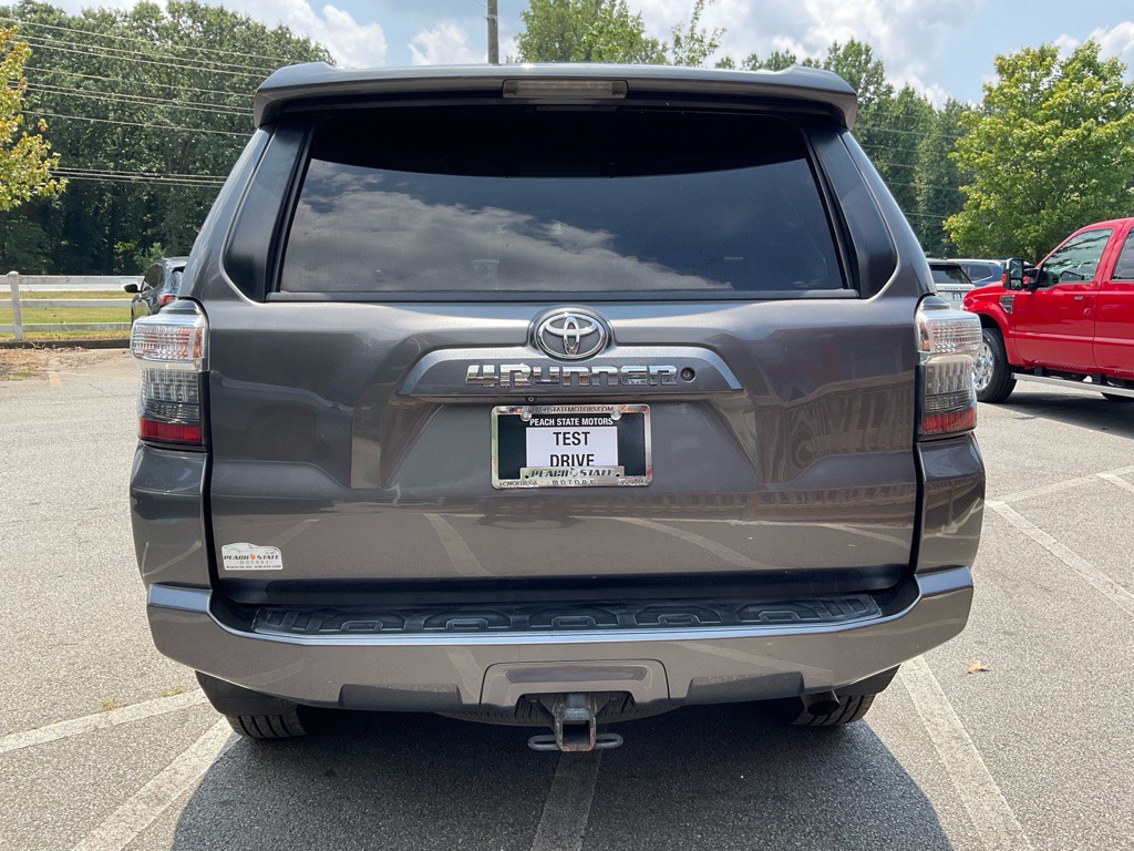 2015 Toyota 4Runner Image 6
