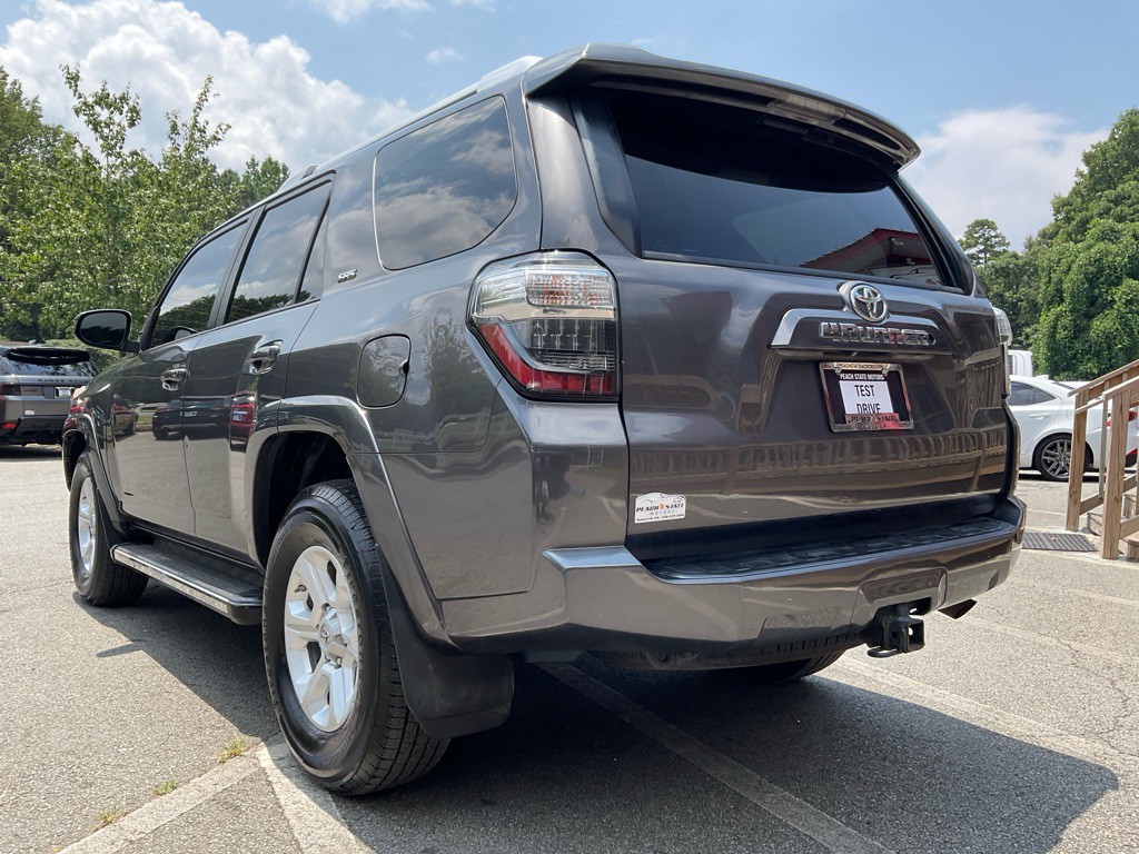2015 Toyota 4Runner Image 7