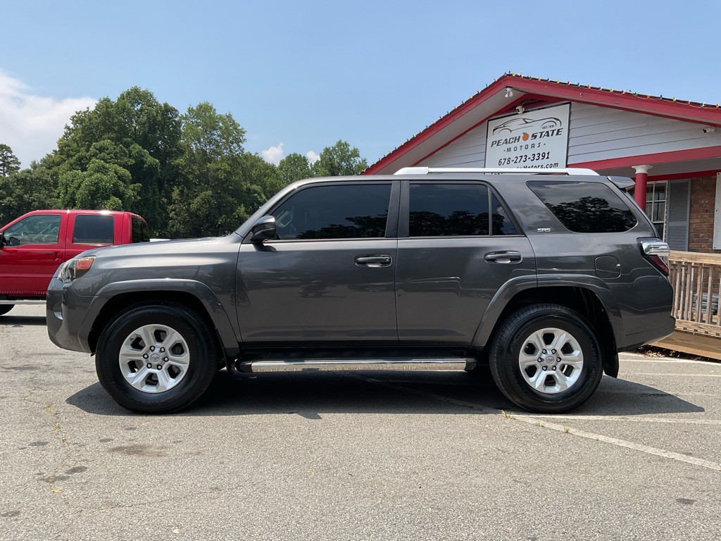 2015 Toyota 4Runner Image 8