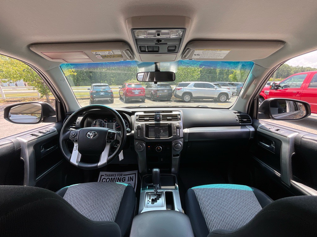 2015 Toyota 4Runner Image 20