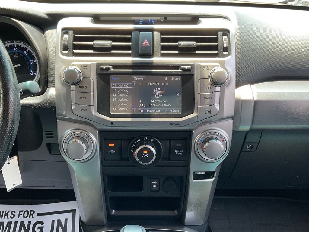 2015 Toyota 4Runner Image 22