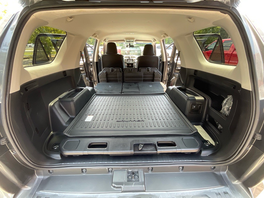 2015 Toyota 4Runner Image 40