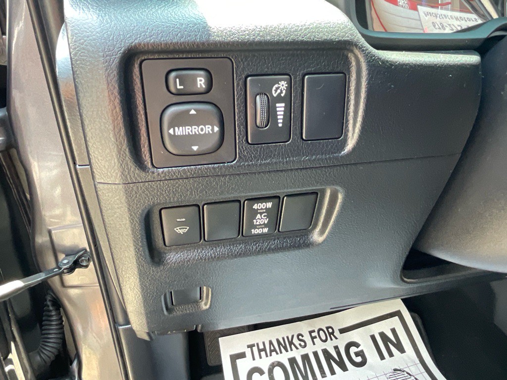 2015 Toyota 4Runner Image 44