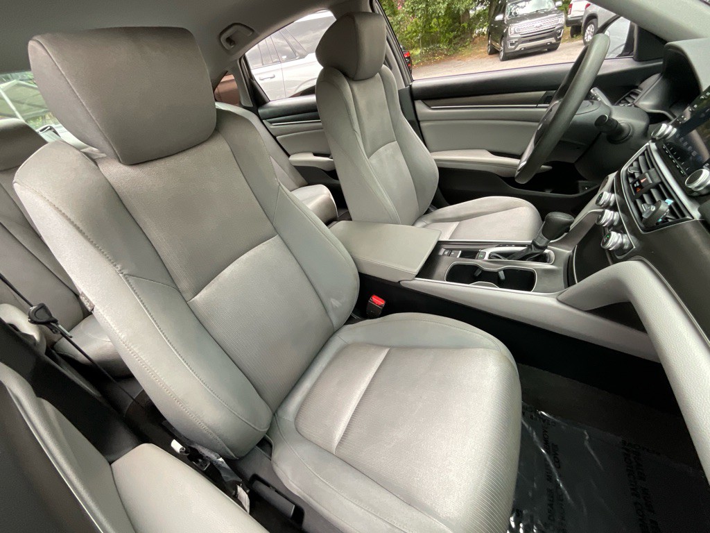 2020 Honda Accord Image 18