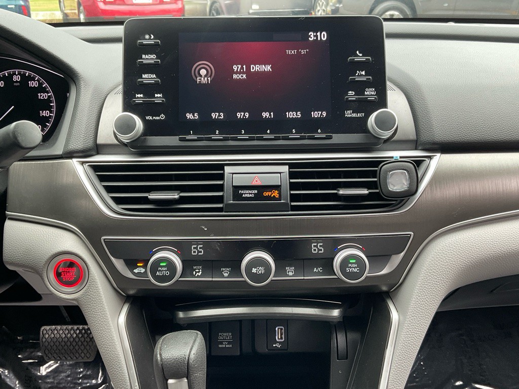 2020 Honda Accord Image 21