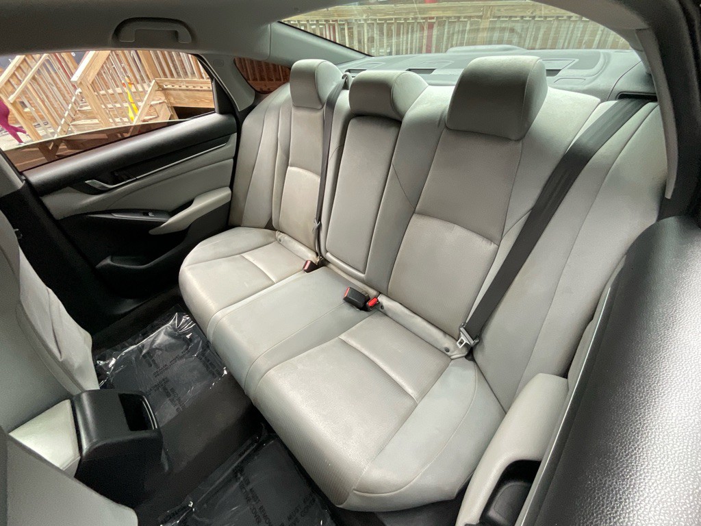 2020 Honda Accord Image 27