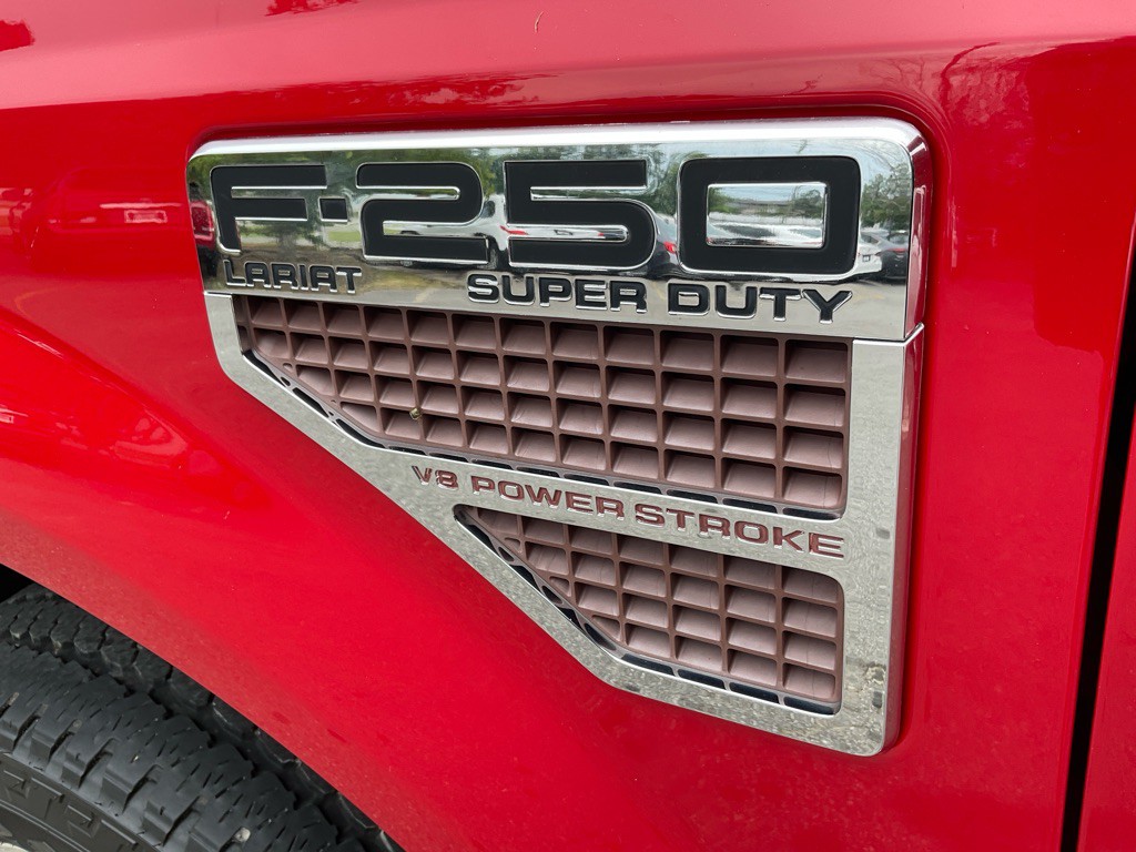 2010 Ford F-250 Image 11