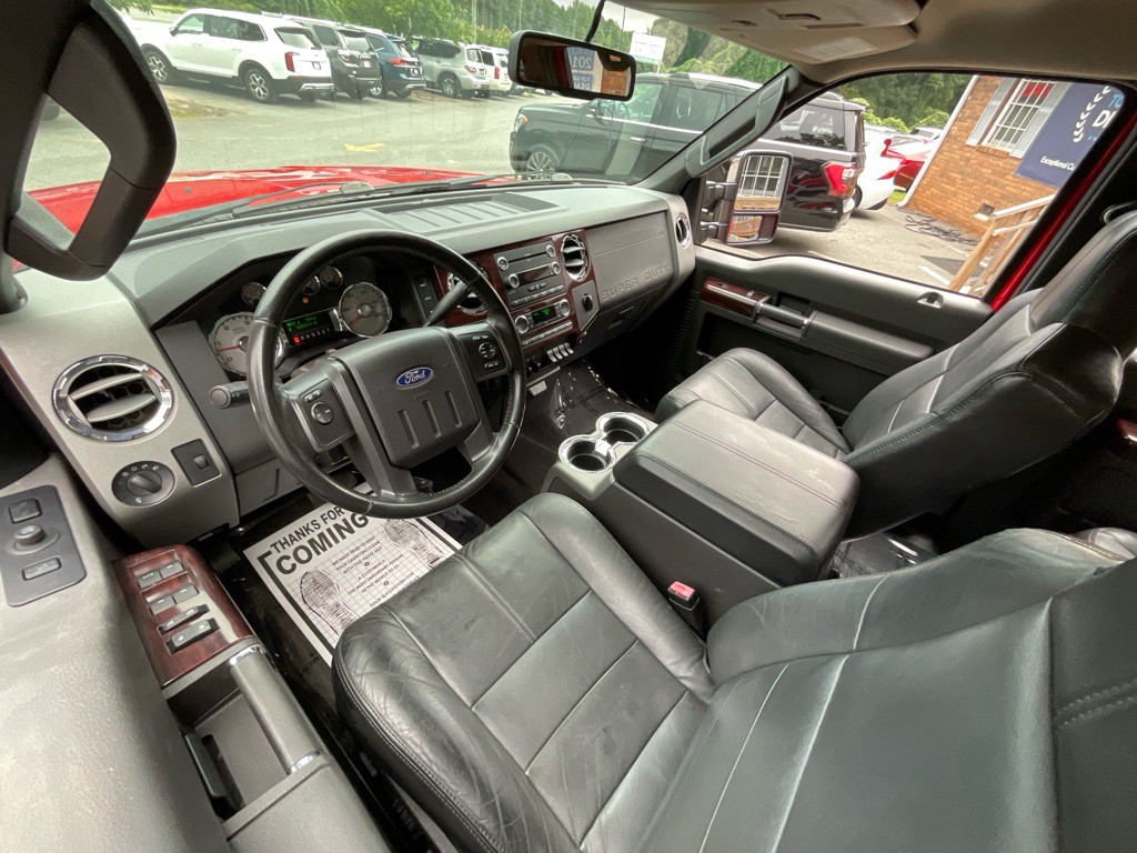 2010 Ford F-250 Image 16