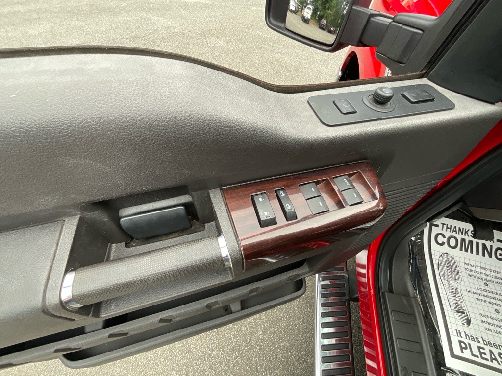 2010 Ford F-250 Image 40