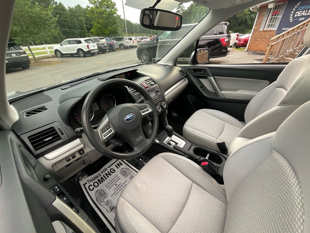 2014 Subaru Forester Image 15