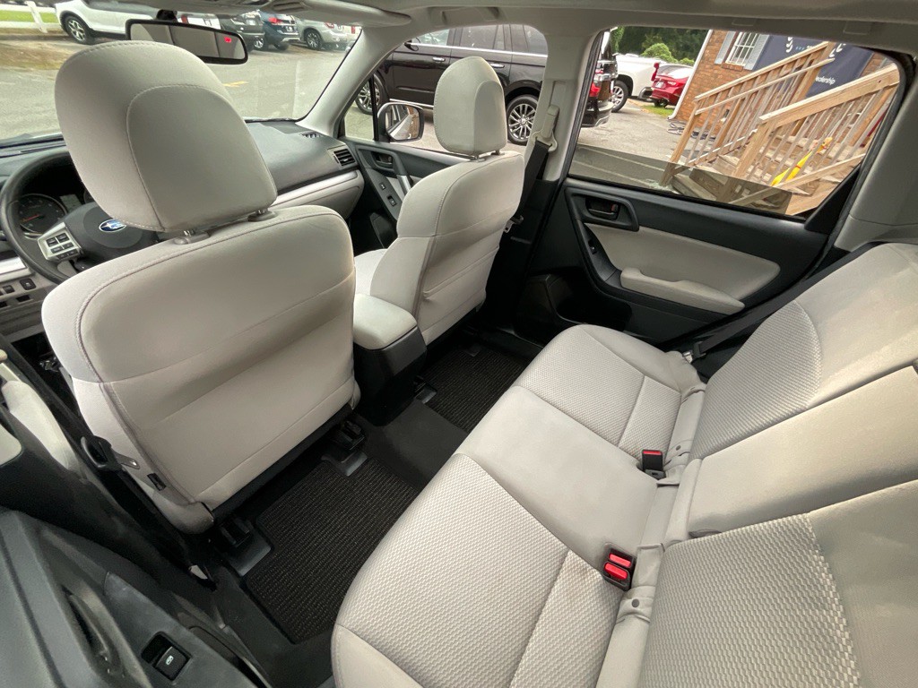 2014 Subaru Forester Image 28