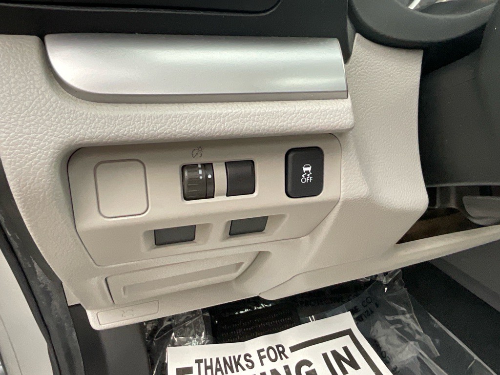 2014 Subaru Forester Image 40