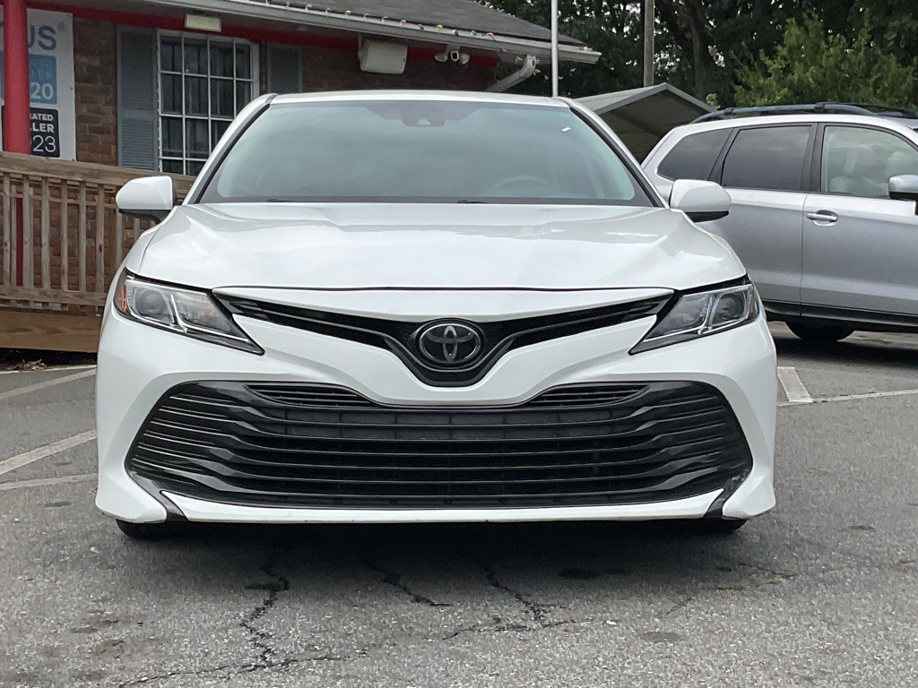 2020 Toyota Camry Image 2