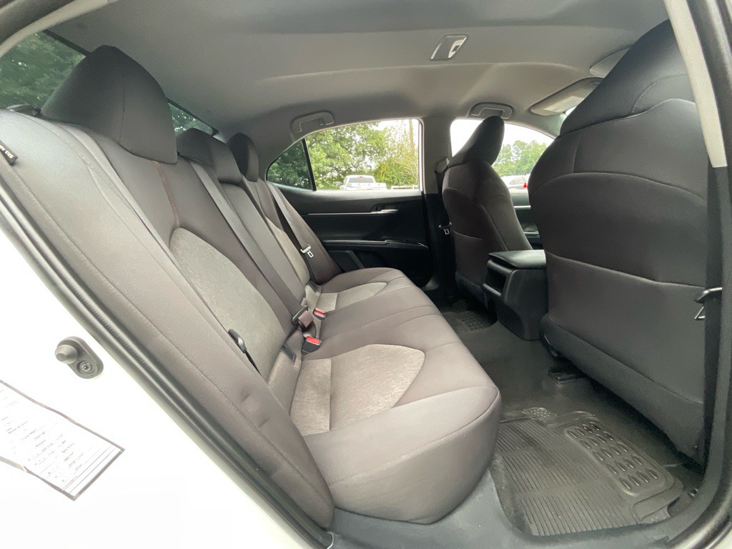 2020 Toyota Camry Image 29