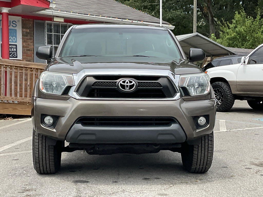 2013 Toyota Tacoma Image 2
