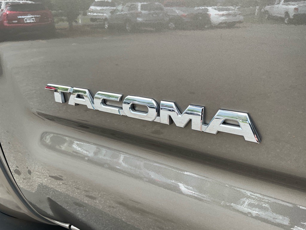 2013 Toyota Tacoma Image 11