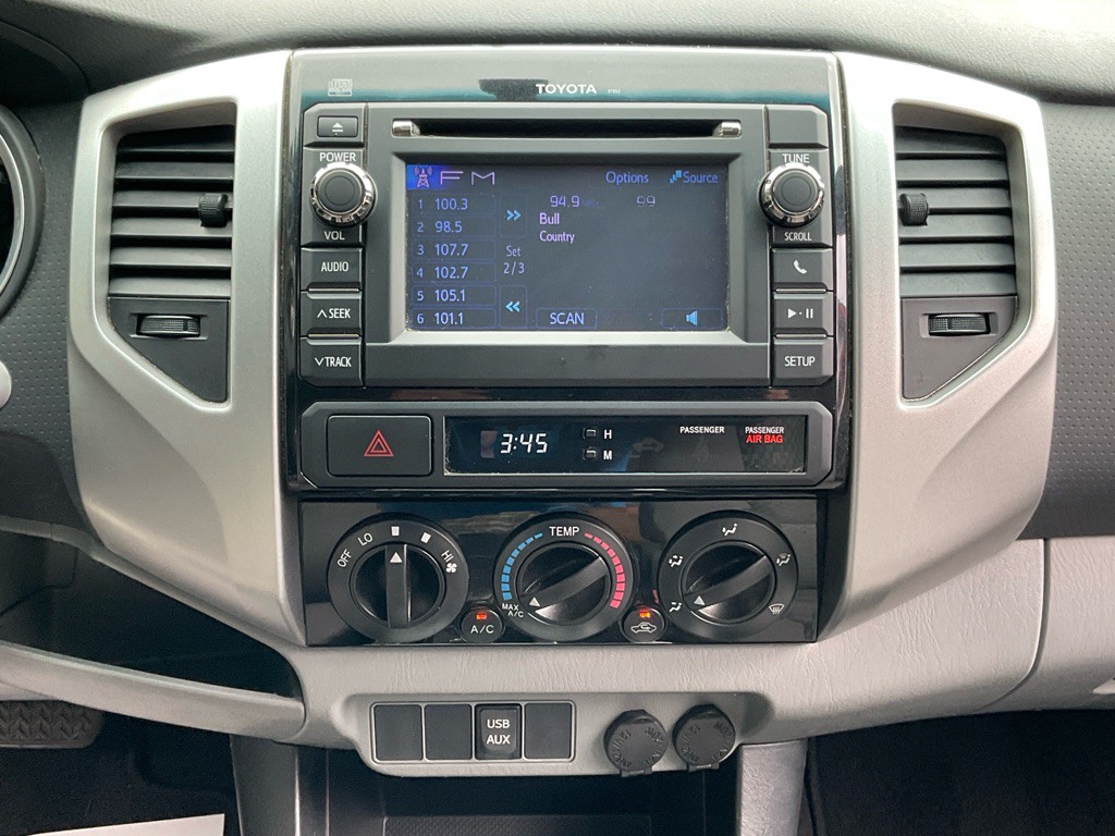 2013 Toyota Tacoma Image 22