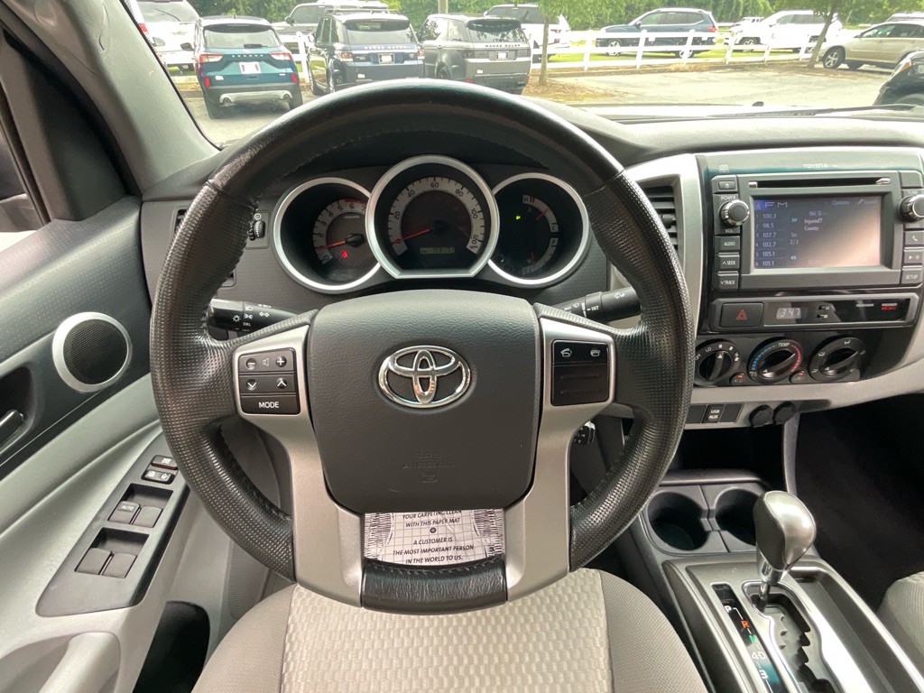 2013 Toyota Tacoma Image 23