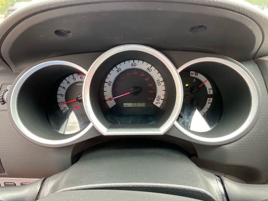 2013 Toyota Tacoma Image 25