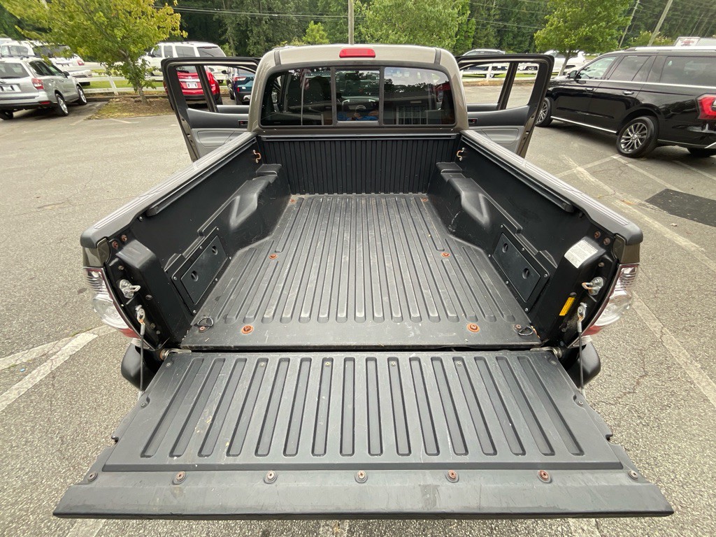 2013 Toyota Tacoma Image 35