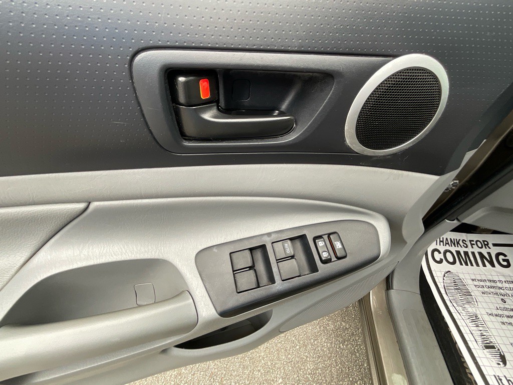 2013 Toyota Tacoma Image 37
