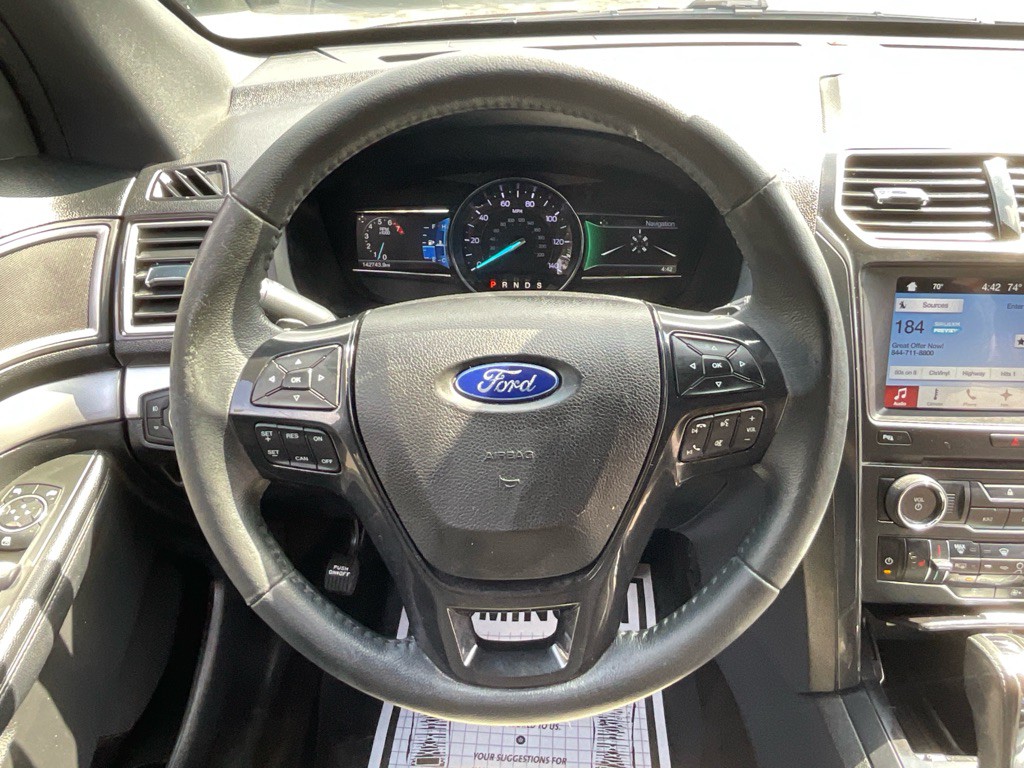 2017 Ford Explorer Image 22
