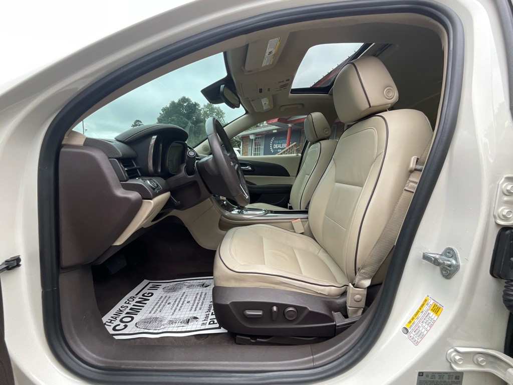 2013 Chevrolet Malibu Image 13