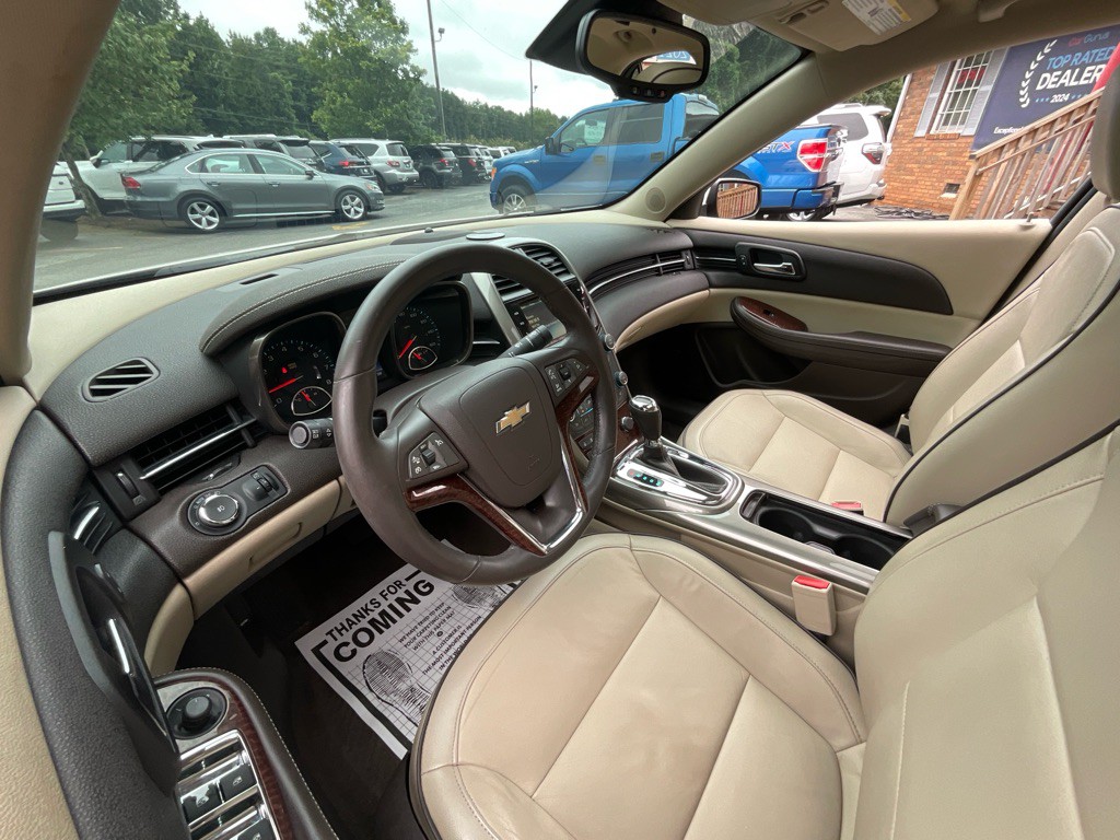 2013 Chevrolet Malibu Image 14