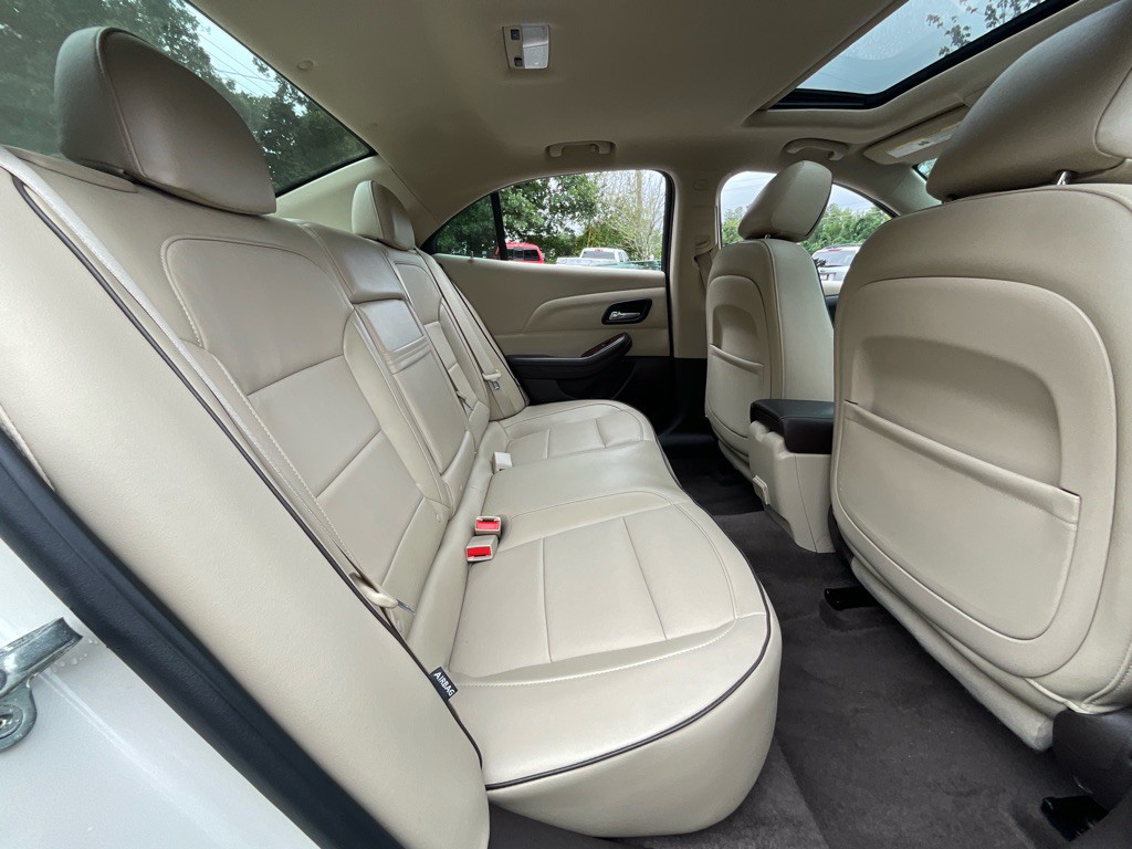 2013 Chevrolet Malibu Image 31