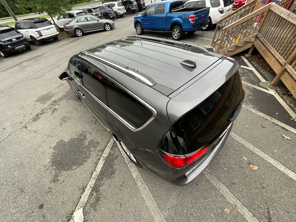 2019 Chrysler Pacifica Image 10