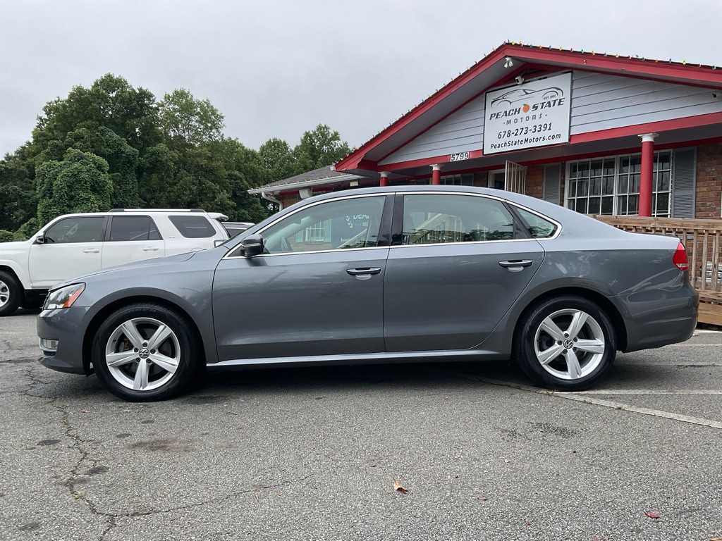 2015 Volkswagen Passat Image 8