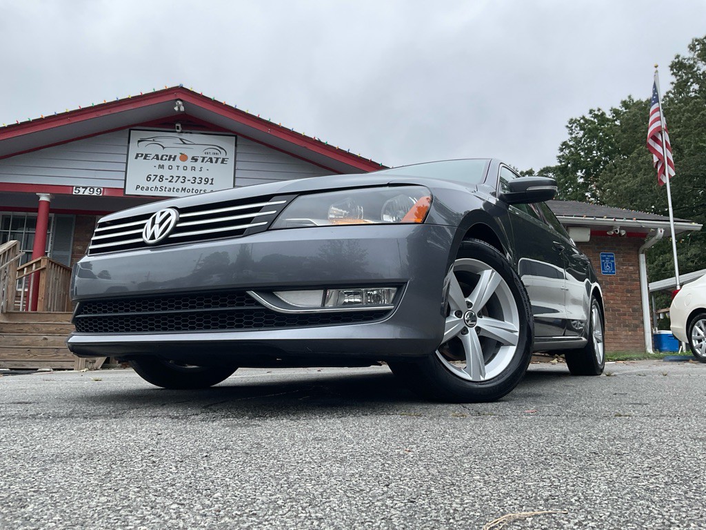 2015 Volkswagen Passat Image 41
