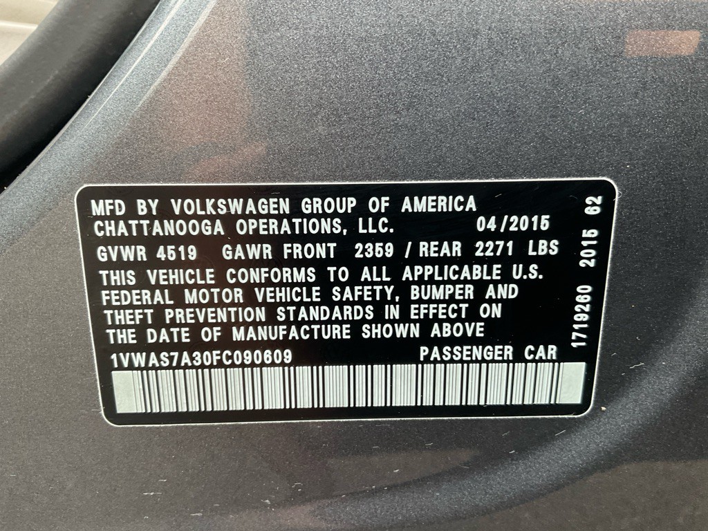 2015 Volkswagen Passat Image 43