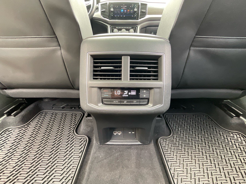 2018 Volkswagen Atlas Image 35